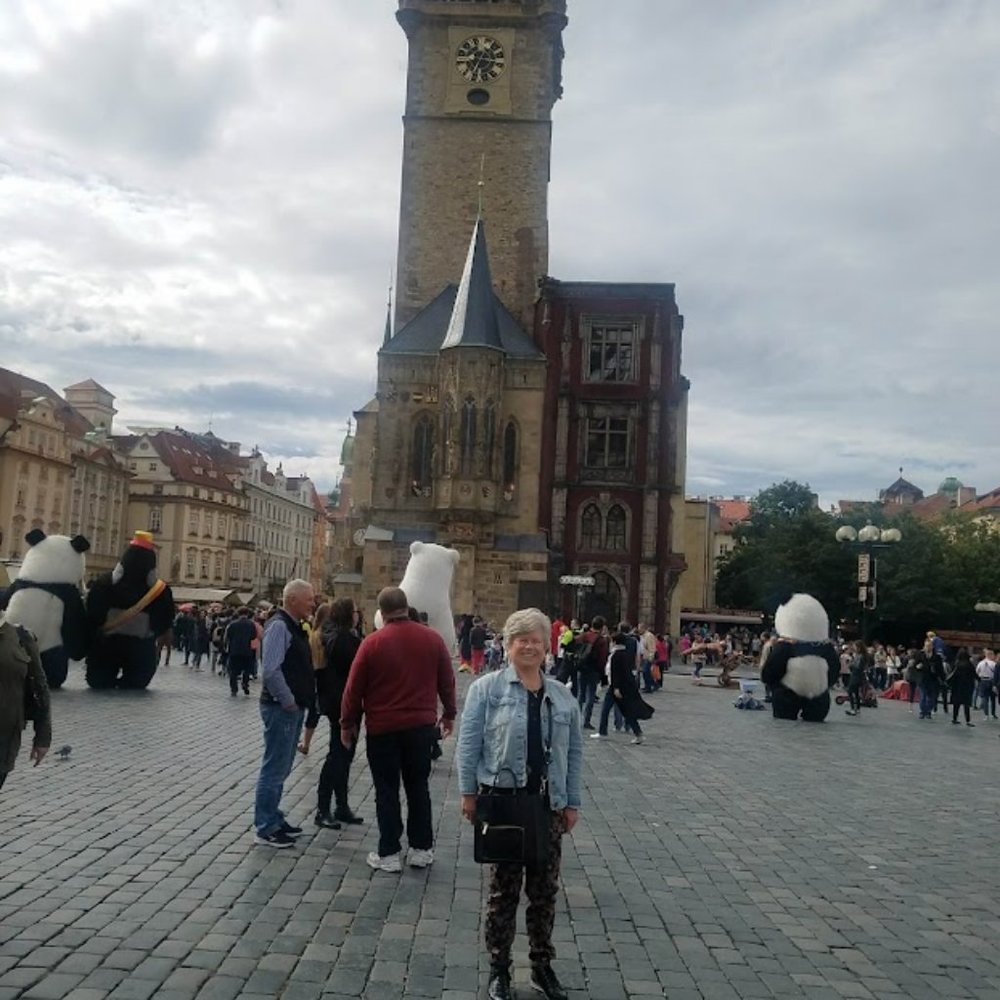 Meet your Posher, Christine